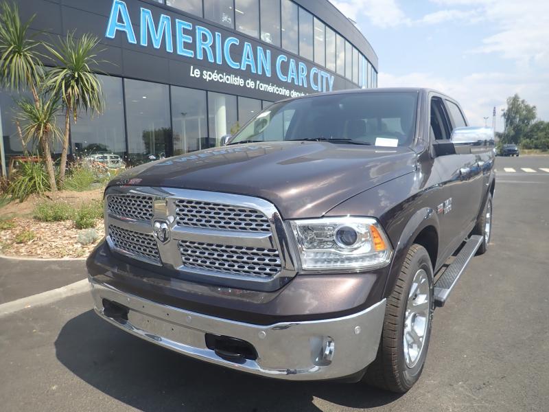 2017 dodge ram with rambox truck bed width