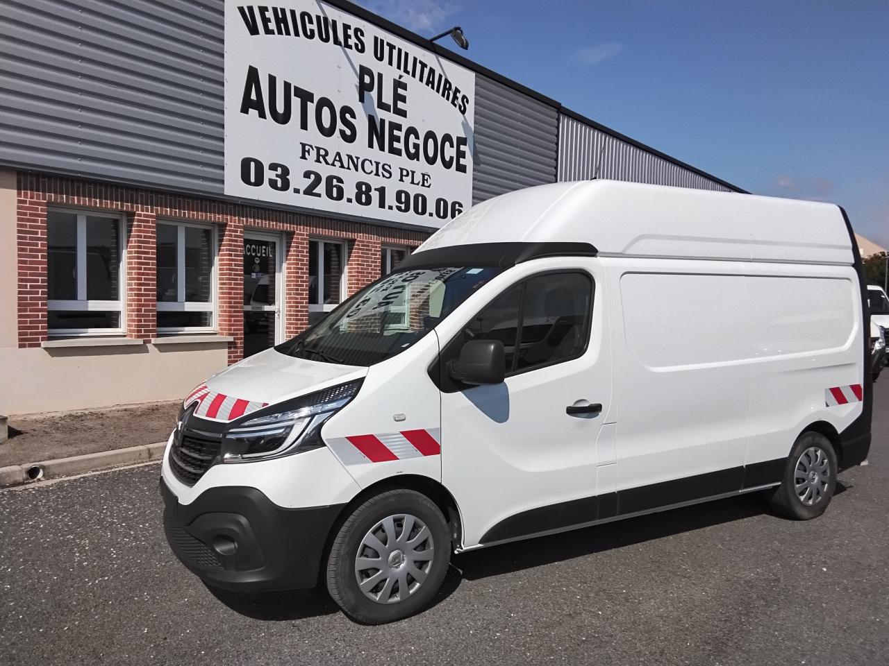 RENAULT-TRAFIC-L2H2 DCI 145 GRAND CONFORT 